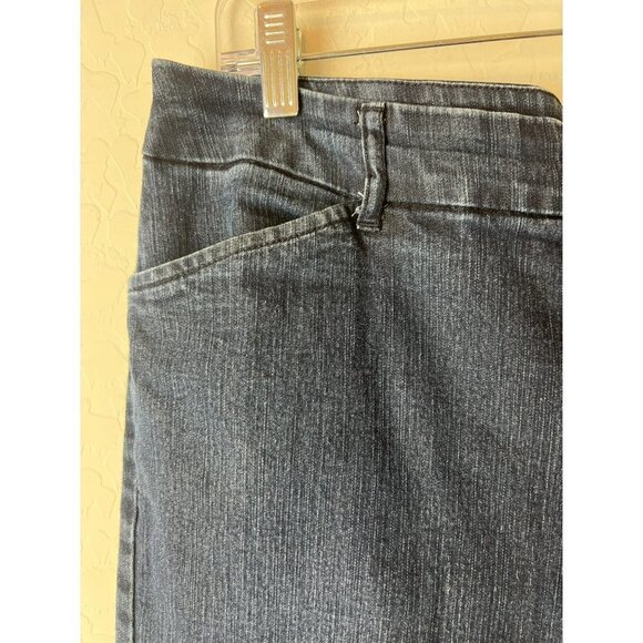 St John’s Bay Sz 14 Crop Dark Wash Jean Blue - Picture 4 of 9